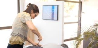 Abdominal Aneurysm Can Present With Sciatica and Low Back Pain 11860 Vista Del Sol, Ste. 128 Abdominal Aneurysm Can Present With Sciatica and Low Back Pain