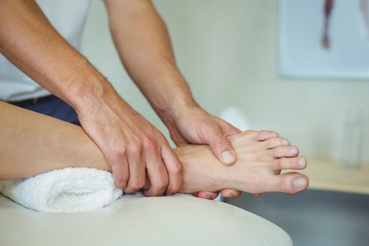 Tratamiento de masaje de pies, Feet, Foot Massage, Foot Pain and more