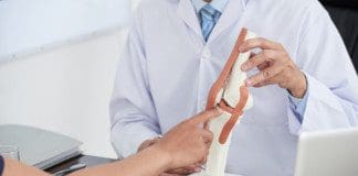 Joint Dislocation Chiropractor: Sciatica Clinic