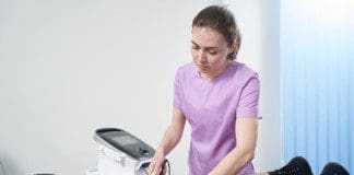 Trapped Sciatic Nerve In or Around Hamstrings: Sciatica Clinic