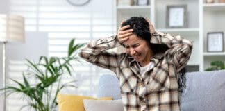 Headache on Top of the Head: Common Causes & Solutions