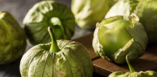A Nutrition Breakdown of Tomatillos: Benefits and Nutrient Content