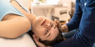 Recognizing Whiplash: Signs and Symptoms to Watch For