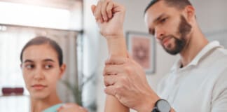 How to Heal a Wrist Sprain: Tips and Techniques