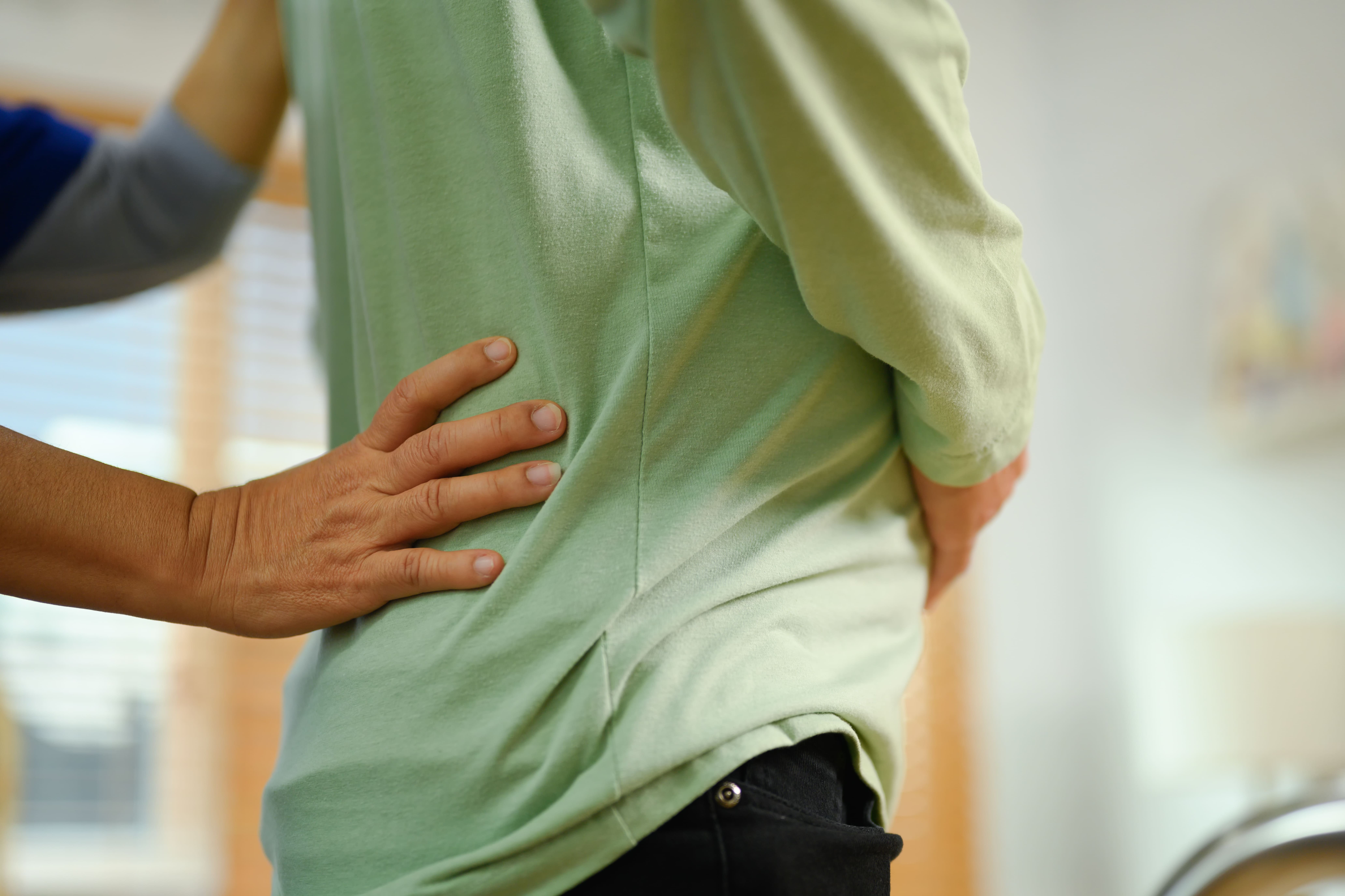 Back Pain Recovery With Chiropractic & Spinal Manipulation